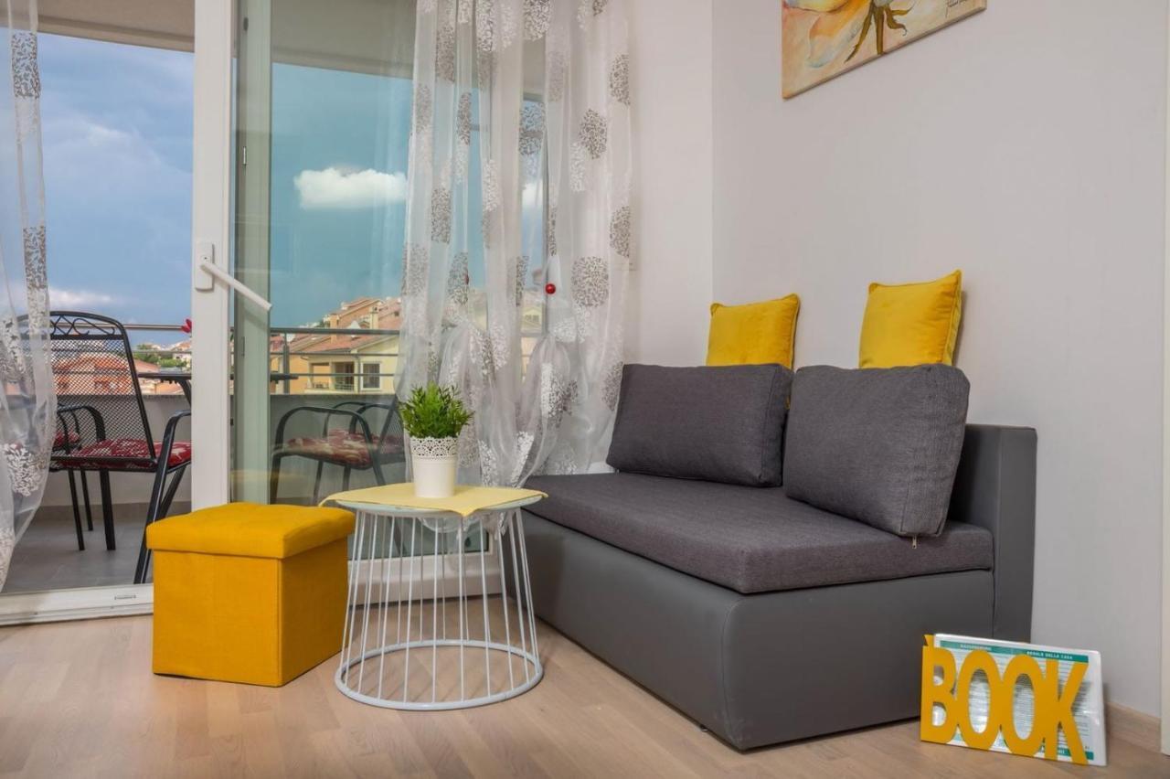 Appartement Michelle à Crikvenica Extérieur photo