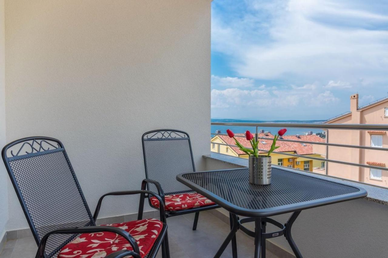 Appartement Michelle à Crikvenica Extérieur photo