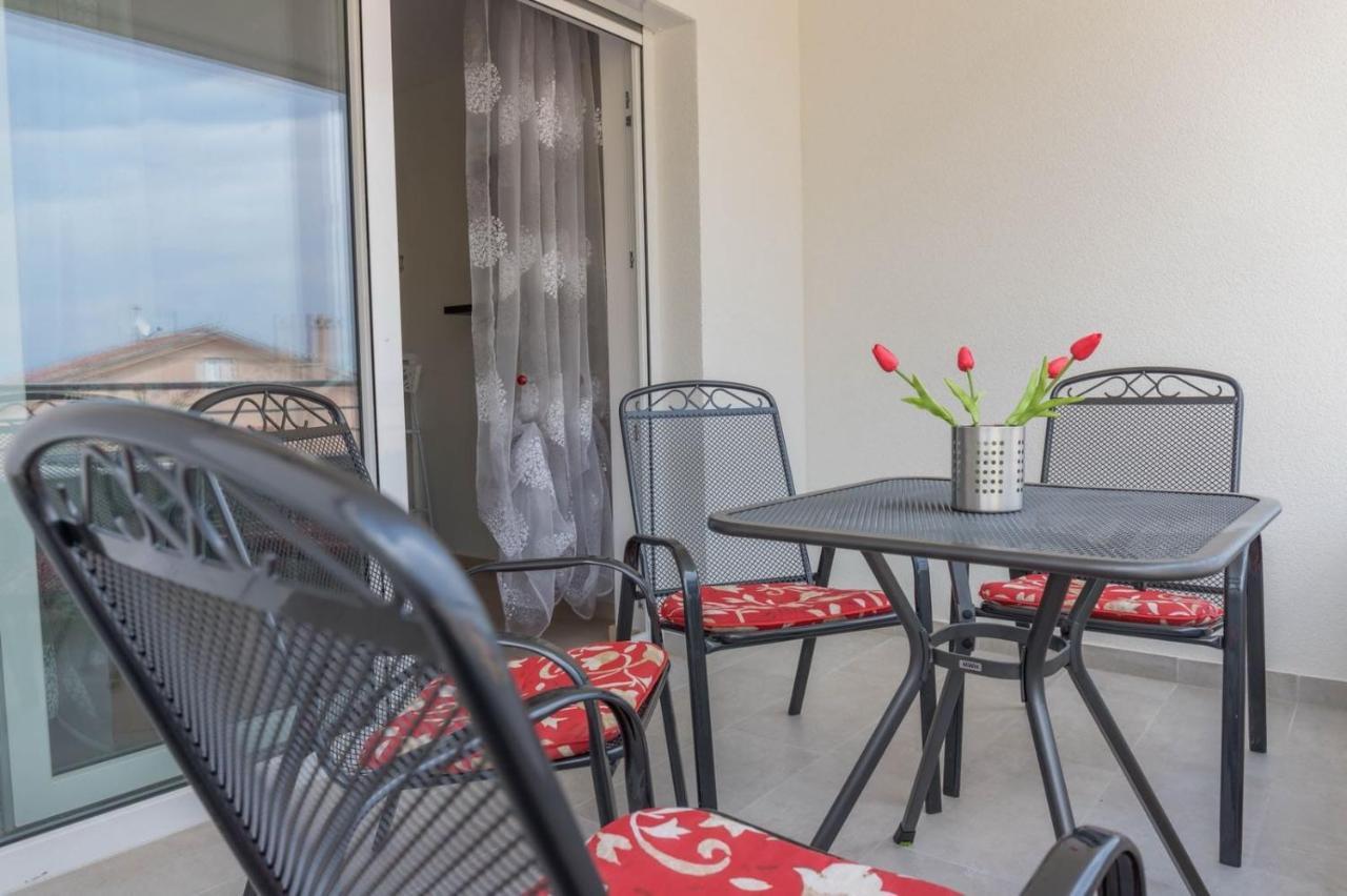Appartement Michelle à Crikvenica Extérieur photo